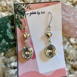 Orecchini cuori in argento e zircone ovale