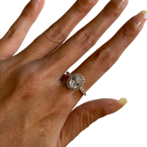 Anello solitario in argento .925 e zirconi