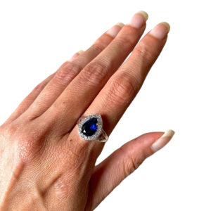 Anello goccia in zircone e argento .925