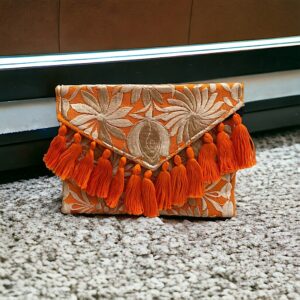 Pochette In Cotone Con Ricami In Filo Di Seta