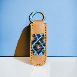 Portachiavi in pelle riciclata e canapa