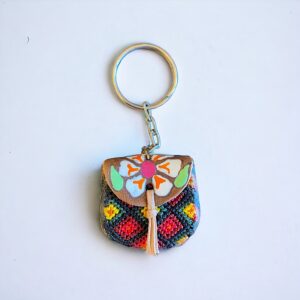 Portachiavi in pelle riciclata e canapa