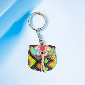 Portachiavi in pelle riciclata e canapa