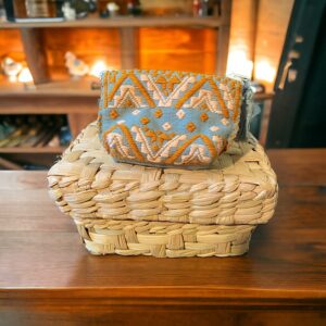 Porta monete fatto su telaio