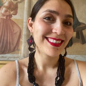 Orecchini ricamati a mano