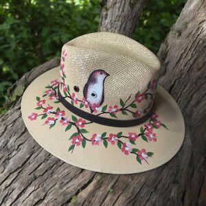 Cappello dipinto a mano