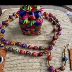 Rosario/collana in paglia