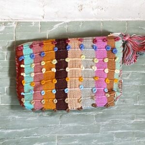 Porta monete fatto su telaio