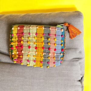 Porta monete fatto su telaio