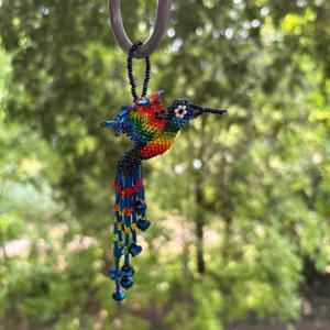 Colibrì fatti a mano con perline